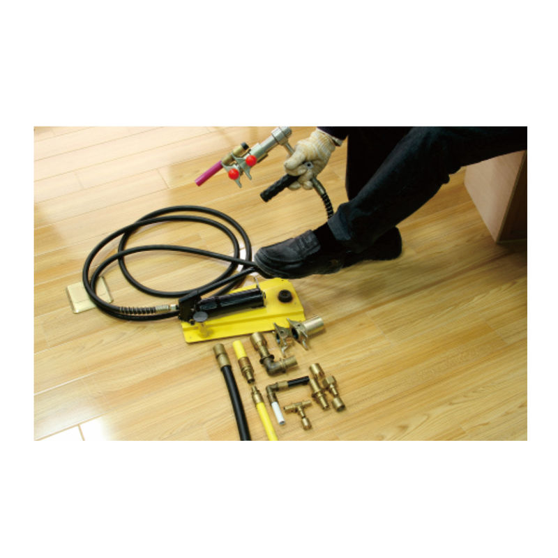 DL-1232-5 Pedal-Hydraulik-Presswerkzeug, das zum Anschließen von Rohrinstallationswerkzeugen verschiebbar ist